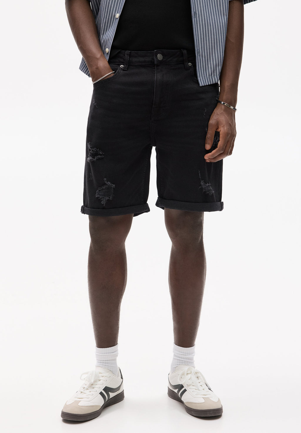 PULL&BEAR RIPPED BERMUDA