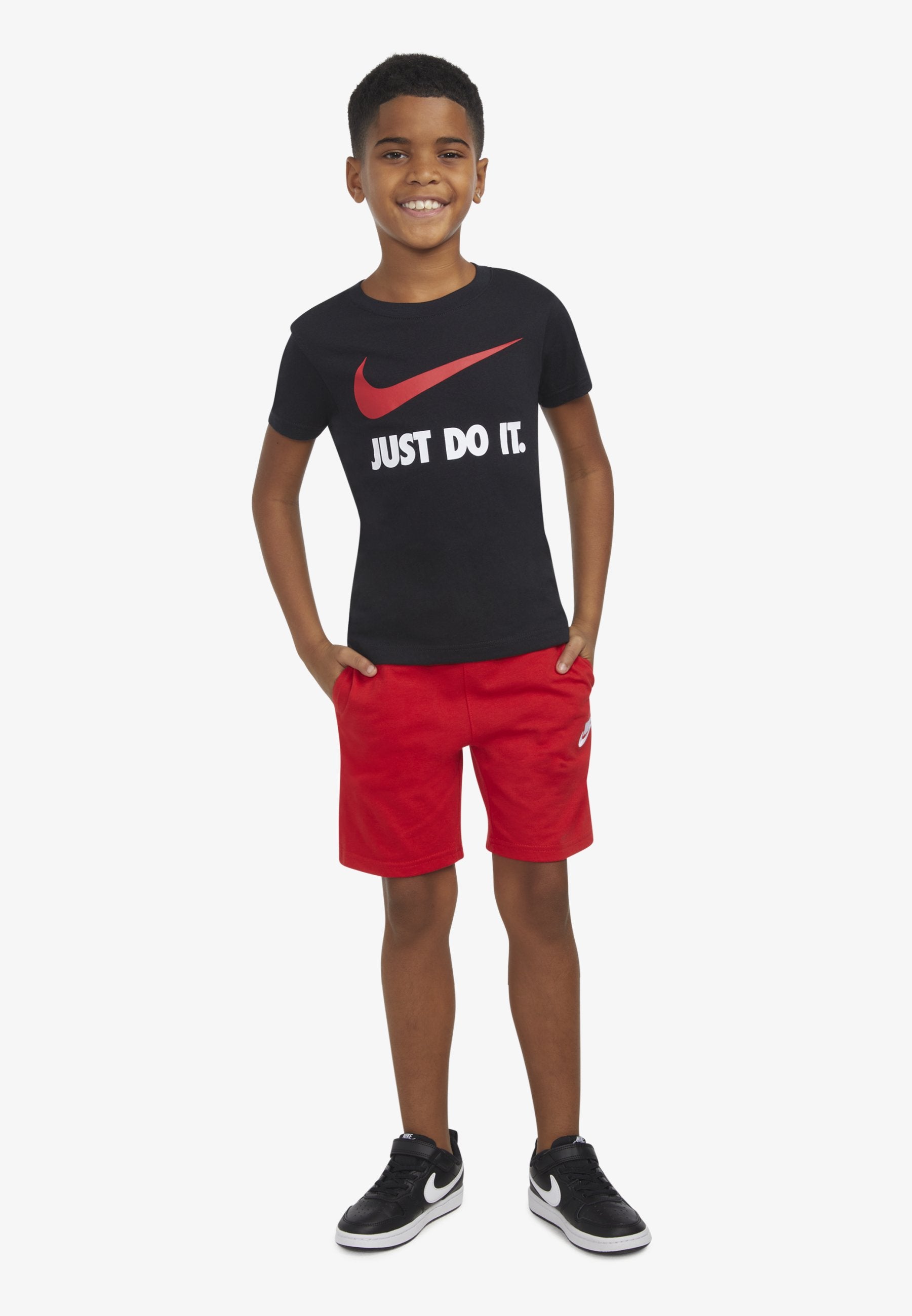 Nike Sportswear TEE