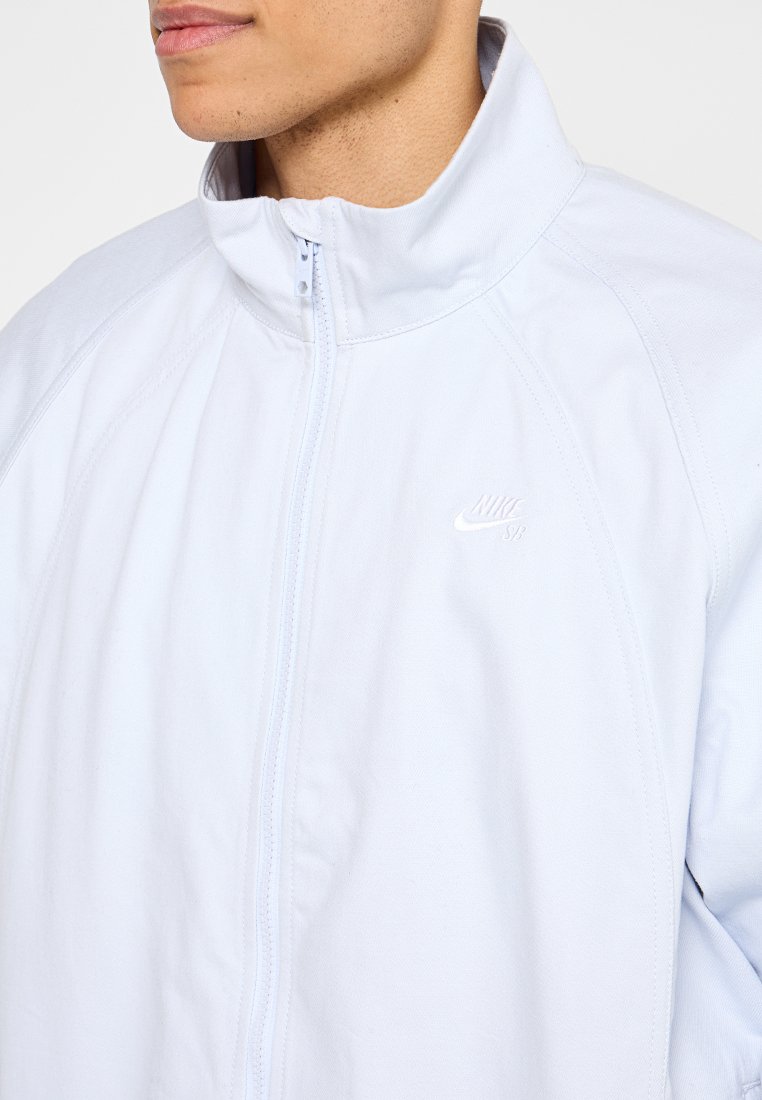 Nike Performance