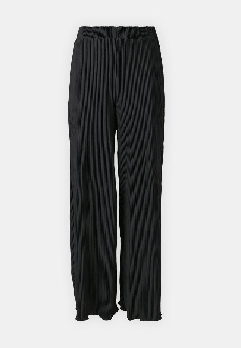 Schwarz plissierte weite Hosen mit elastischem Bund; glatte Textur und fließendes Design ohne Taschen.