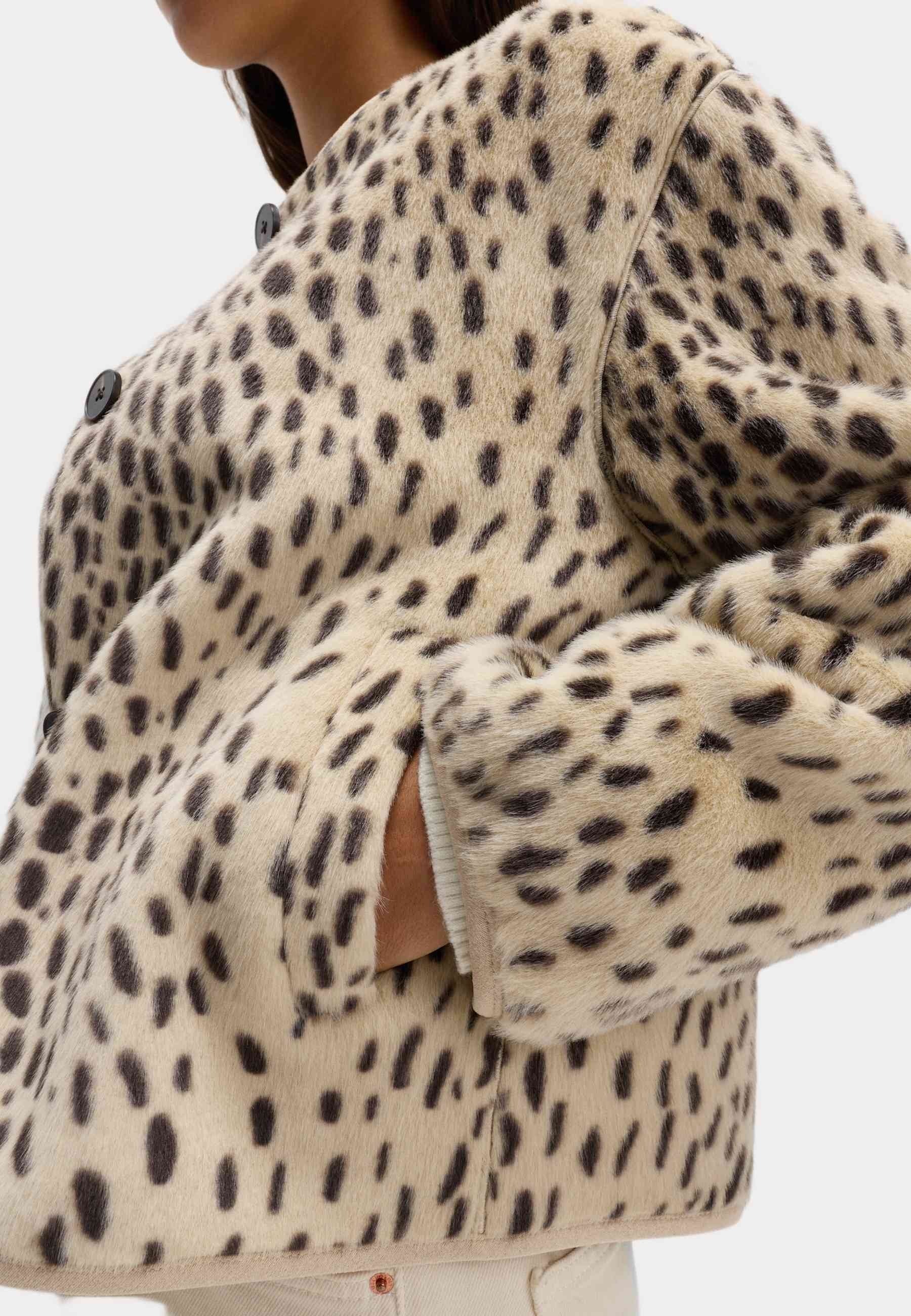 Marks & Spencer ANIMAL PRINT COLLARLESS