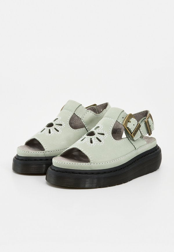Dr. Martens DUNNET