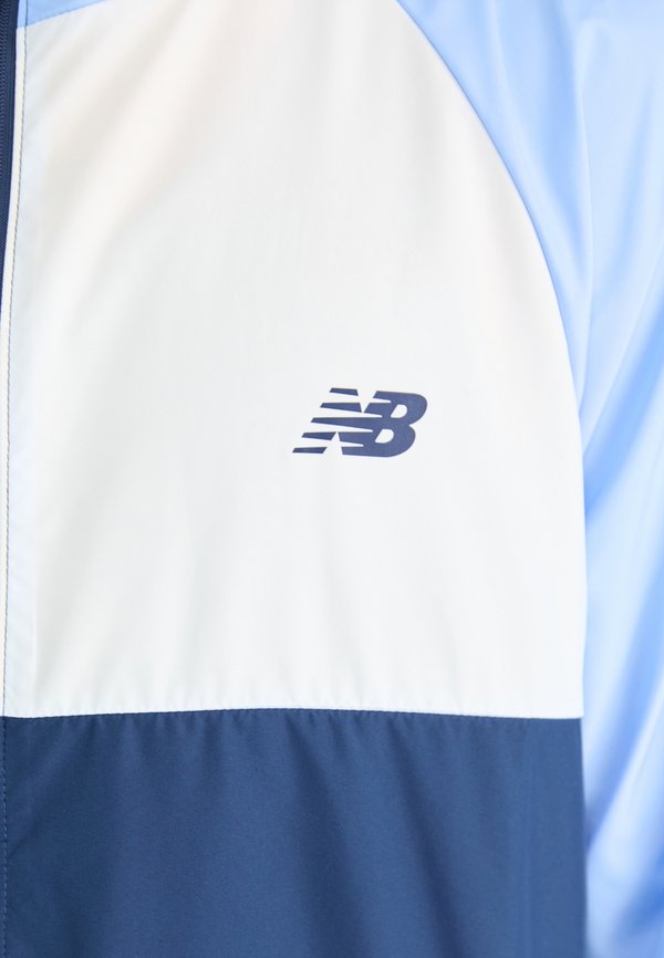 New Balance ATHLETICS PACKABLE - Training jacket - electric sky