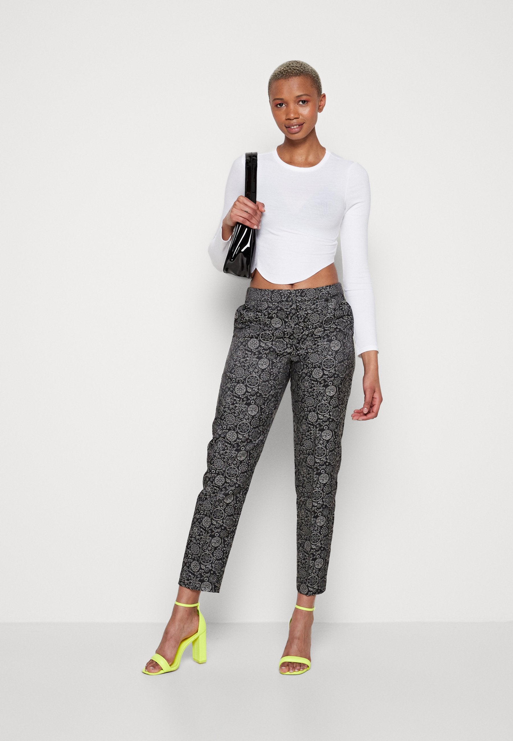 BDG Urban Outfitters NOLA LONG SLEEVE