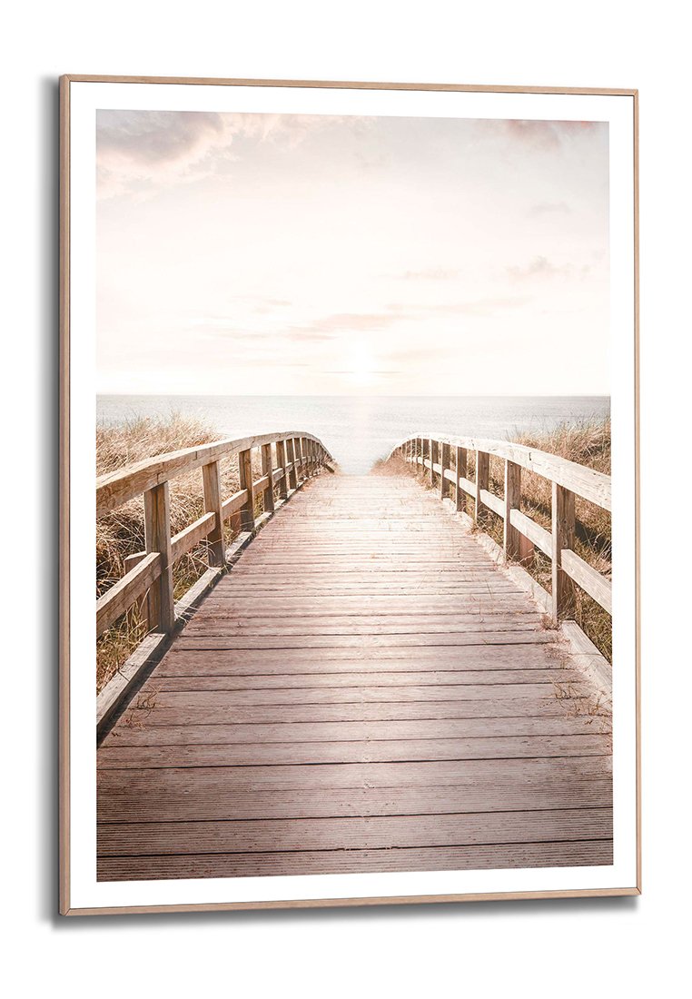 Orange Wallz JETTY TO THE SEA
