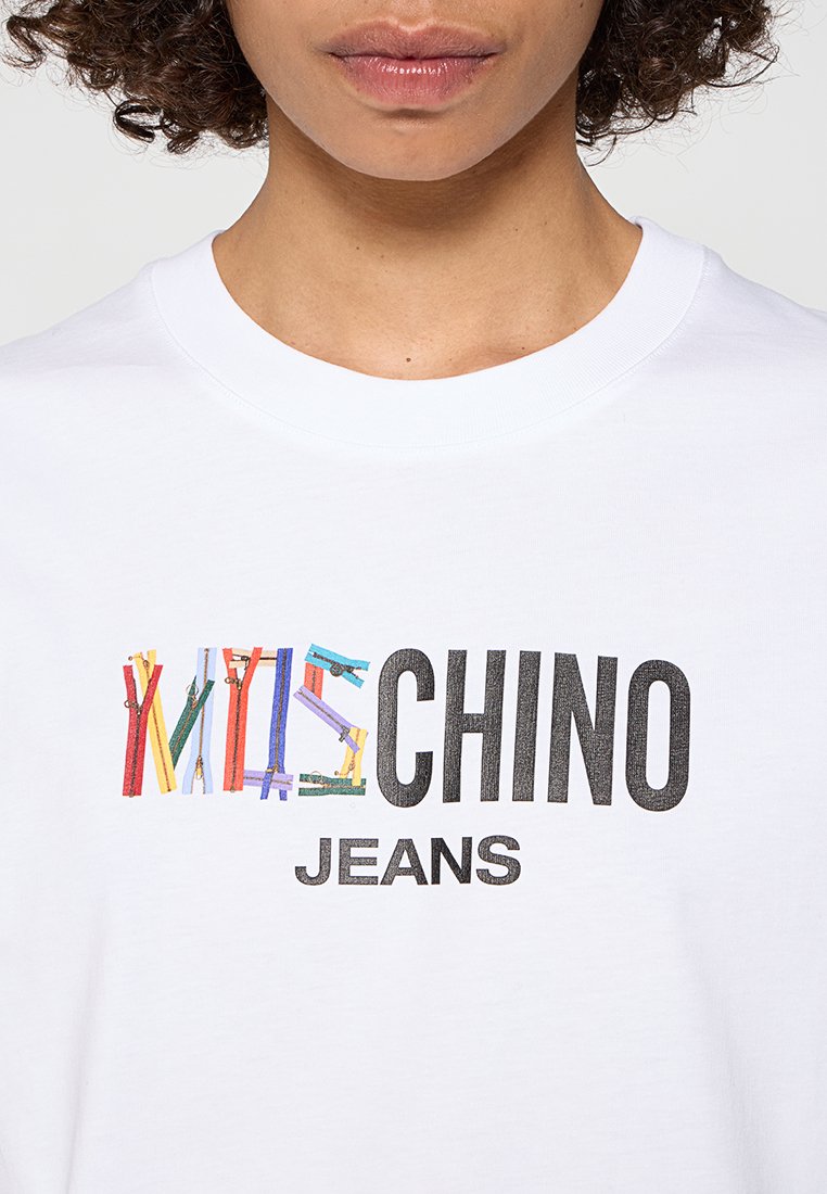 MOSCHINO JEANS