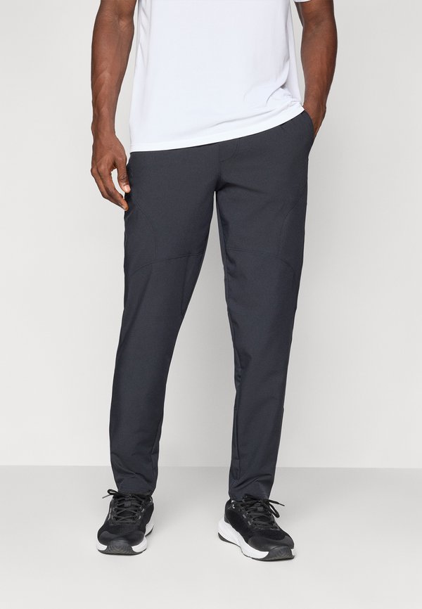 Under Armour UNSTOPPABLE - Tracksuit bottoms - black