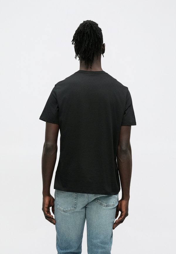 Calvin Klein CORNER GRAPHIC