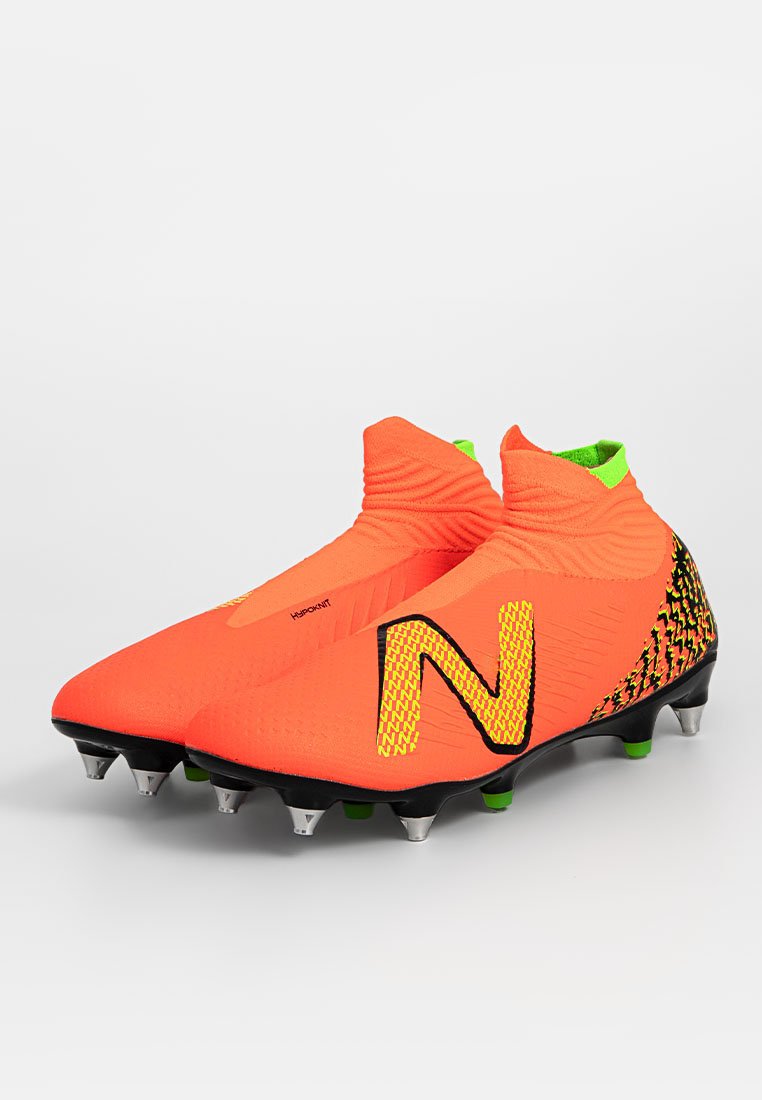 New Balance TEK V4 PRO