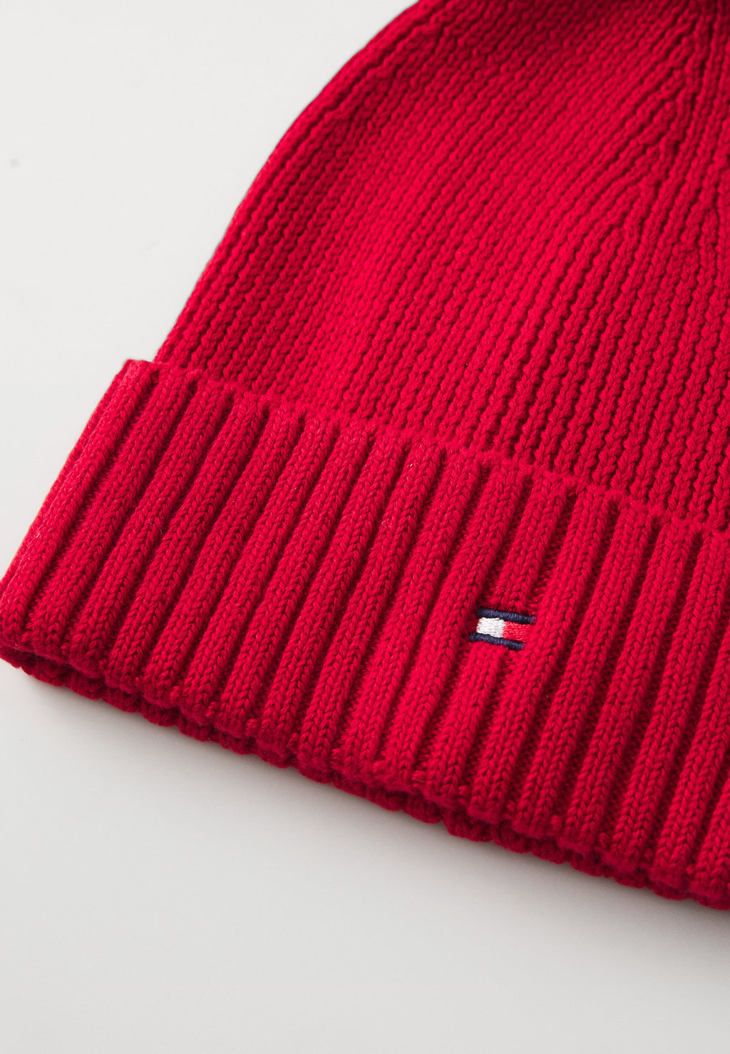 ESSENTIAL POM BEANIE UNISEX Media 3