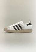 adidas Originals SUPERSTAR II UNISEX - Trainers - core white/core black/khaki three