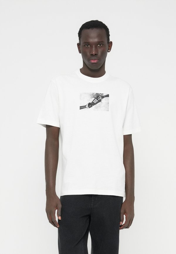 adidas Originals UNISEX - Print T-shirt - white