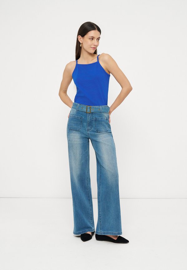 Anna Field 2 PACK