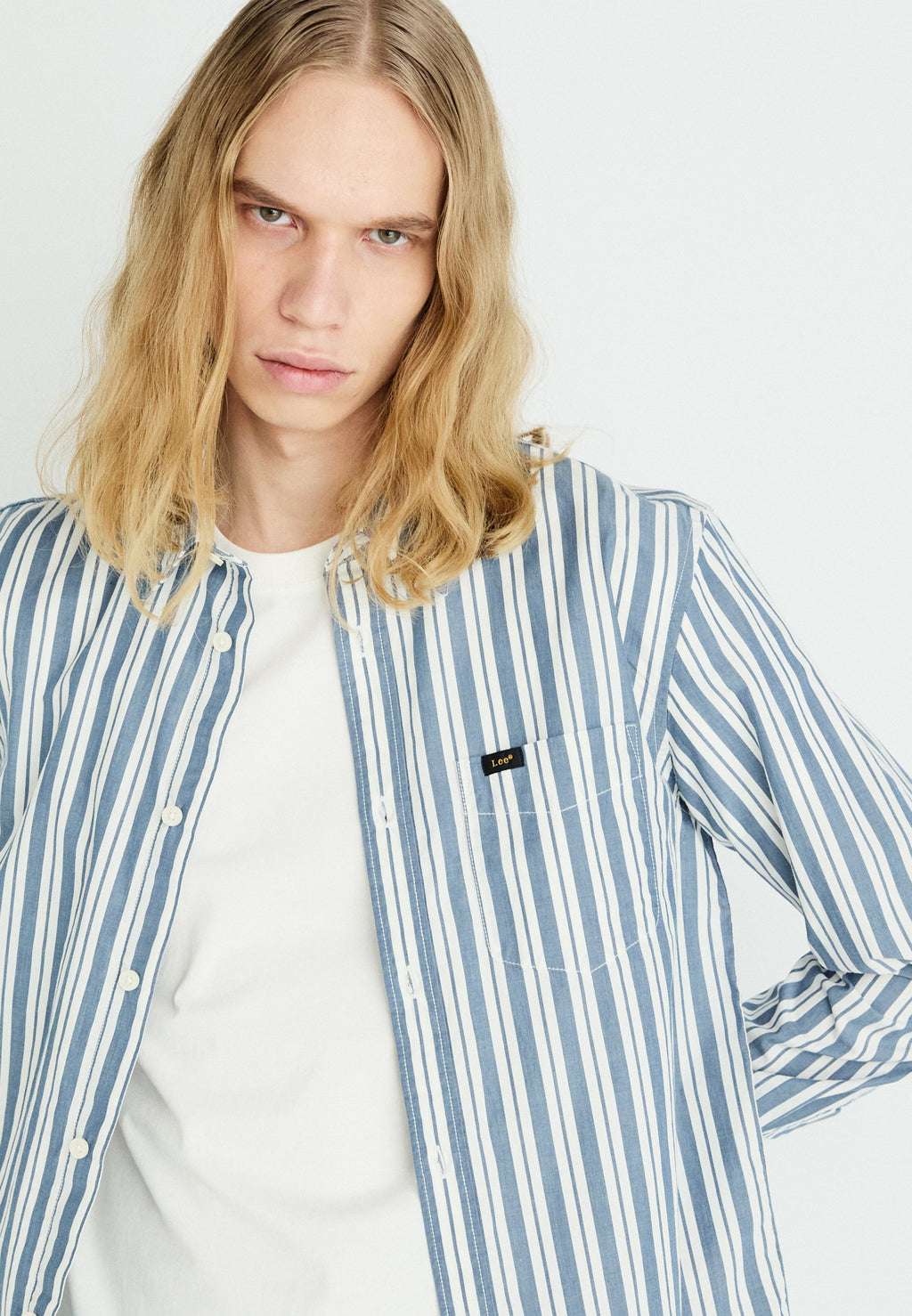 Lee BUTTON DOWN