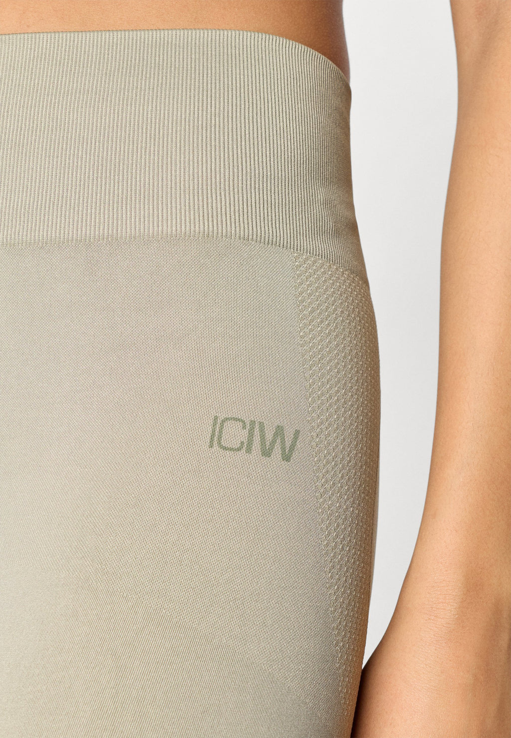 ICANIWILL SCULPT SEAMLESS
