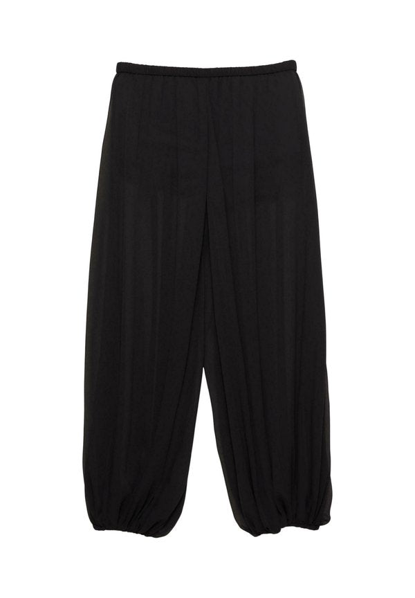 PULL&BEAR SAROUEL