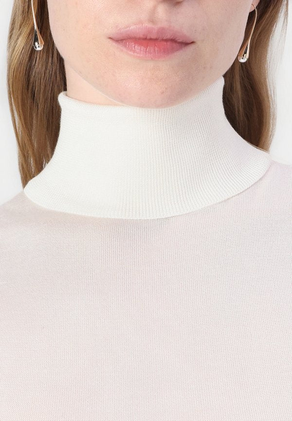 Malina NIMA SHINY SLEEVELESS NECK