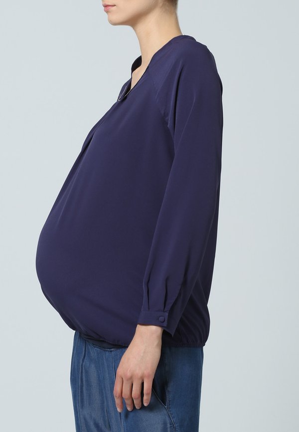 Esprit Maternity