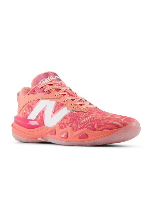 New Balance HESI LOW V2