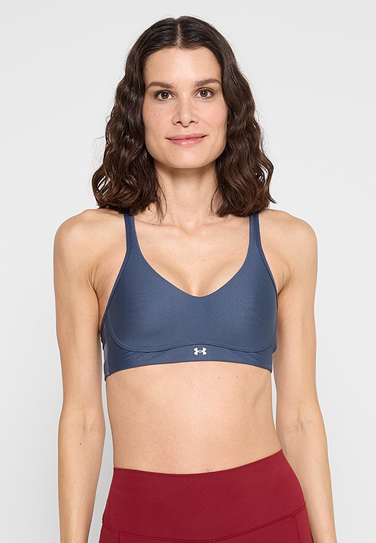 Under Armour INFINITY