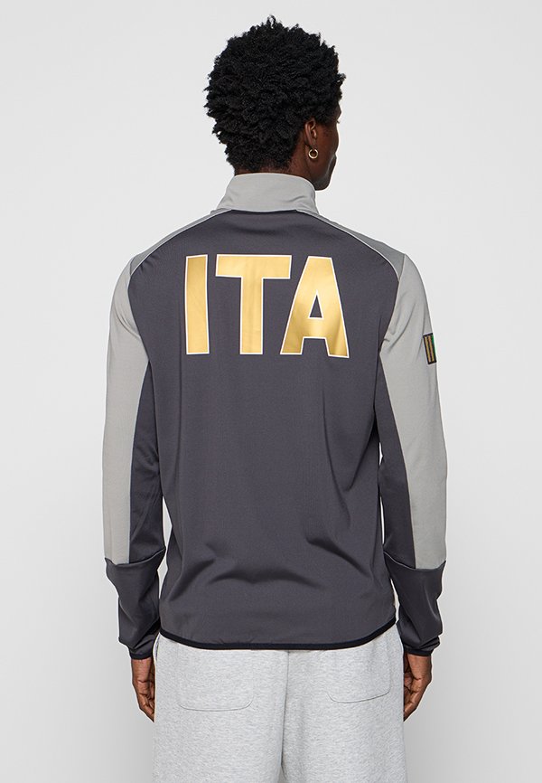 EA7 Emporio Armani