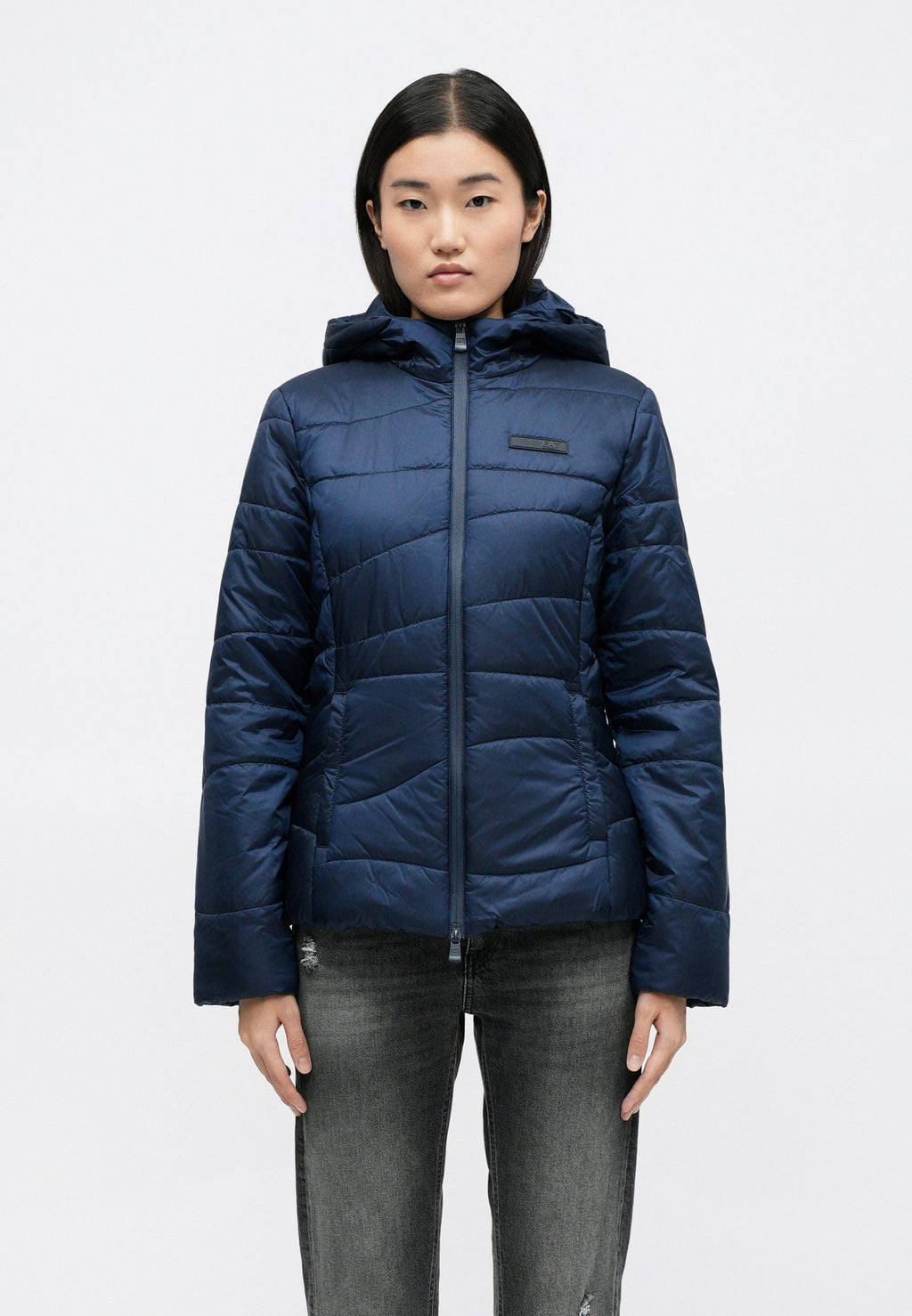 JACKET Media 4