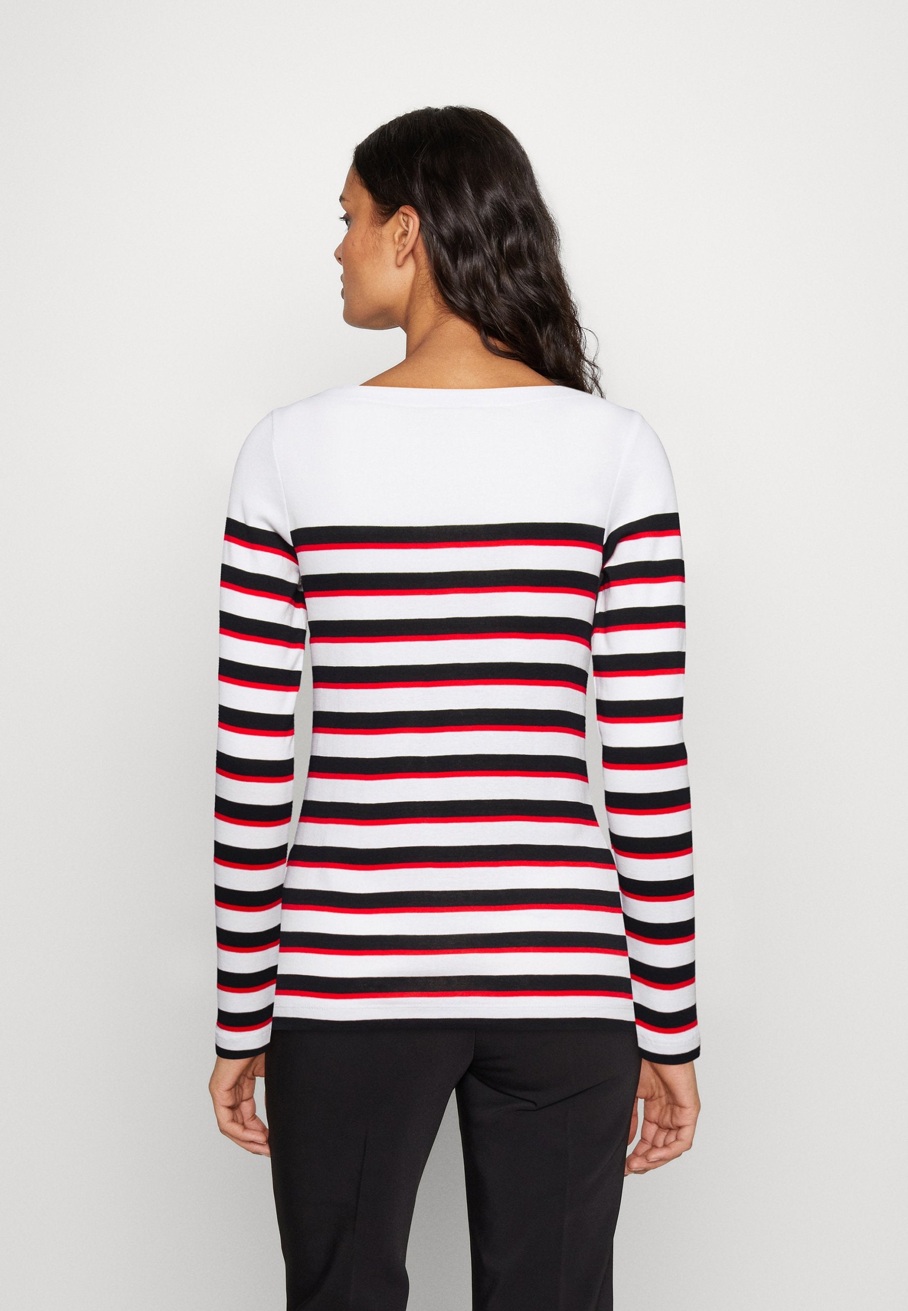 Esprit Langarmshirt Media 4