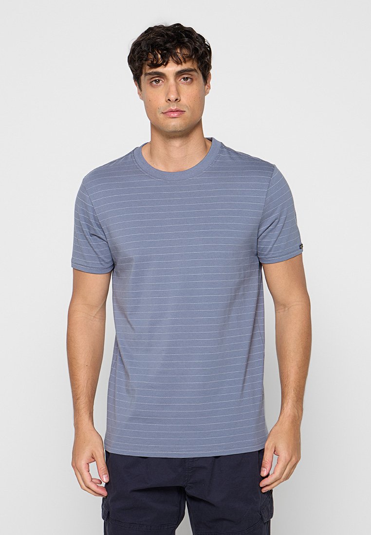 NO EXCESS T-Shirt print Media 1