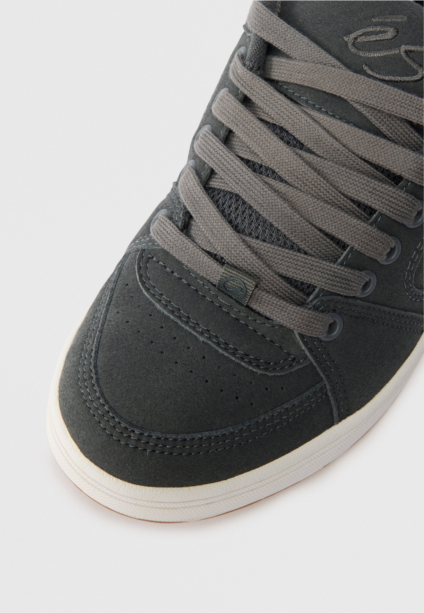 és ACCEL UNISEX