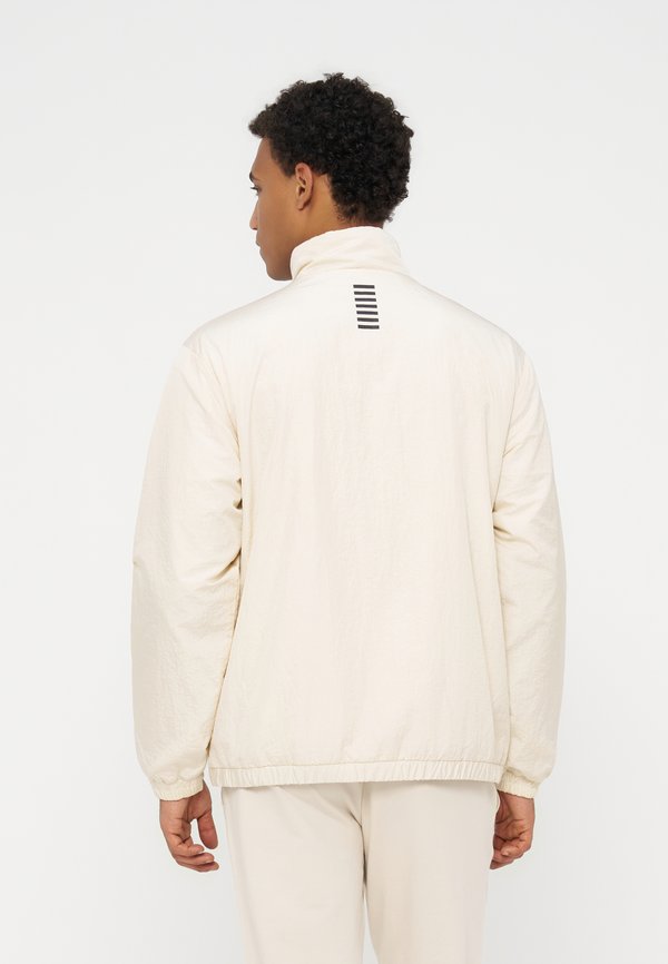 EA7 Emporio Armani