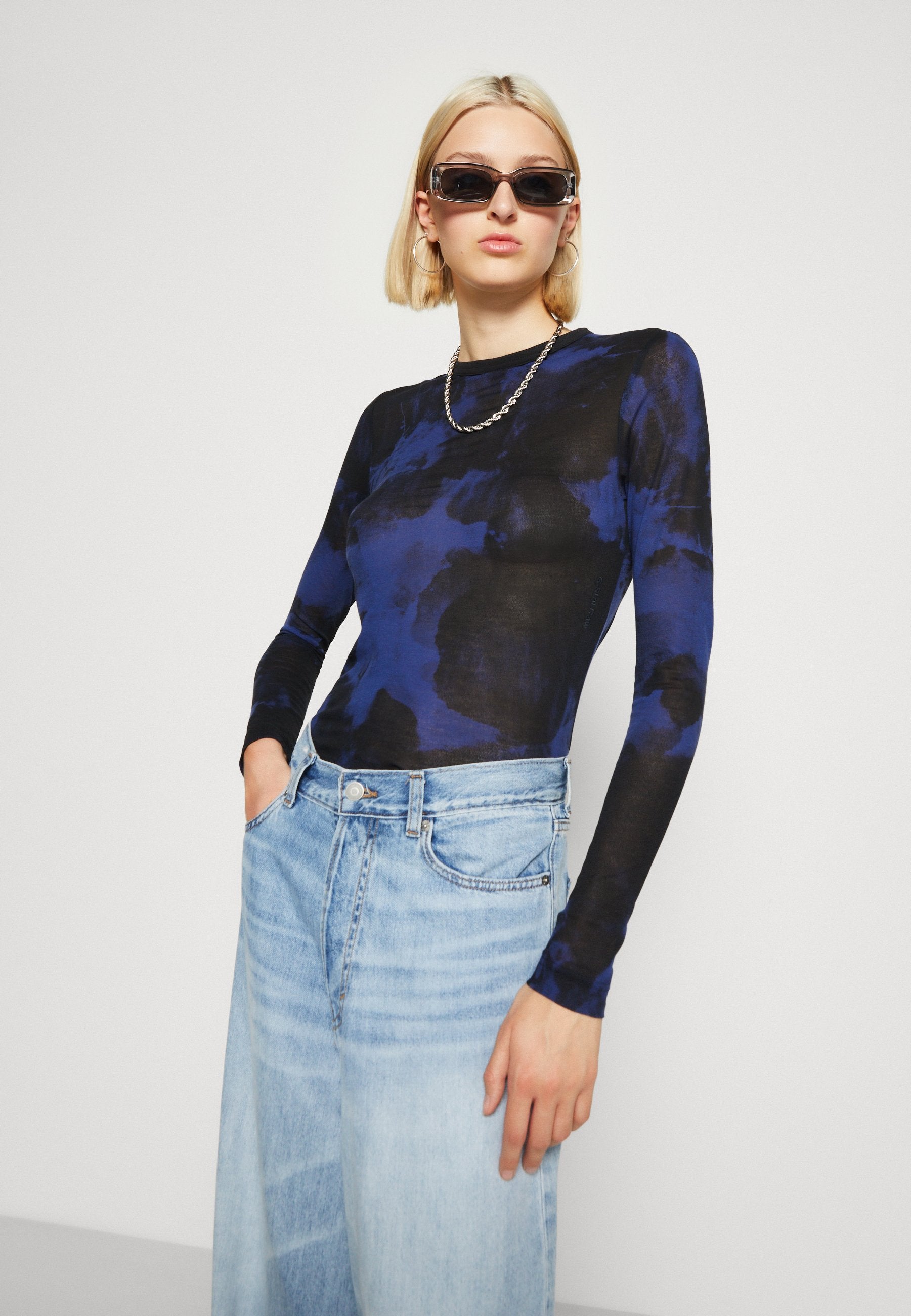VINTAGE WASH SLIM  Media 5
