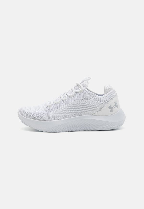 Under Armour DYNAMIC 2 - Training shoe - white