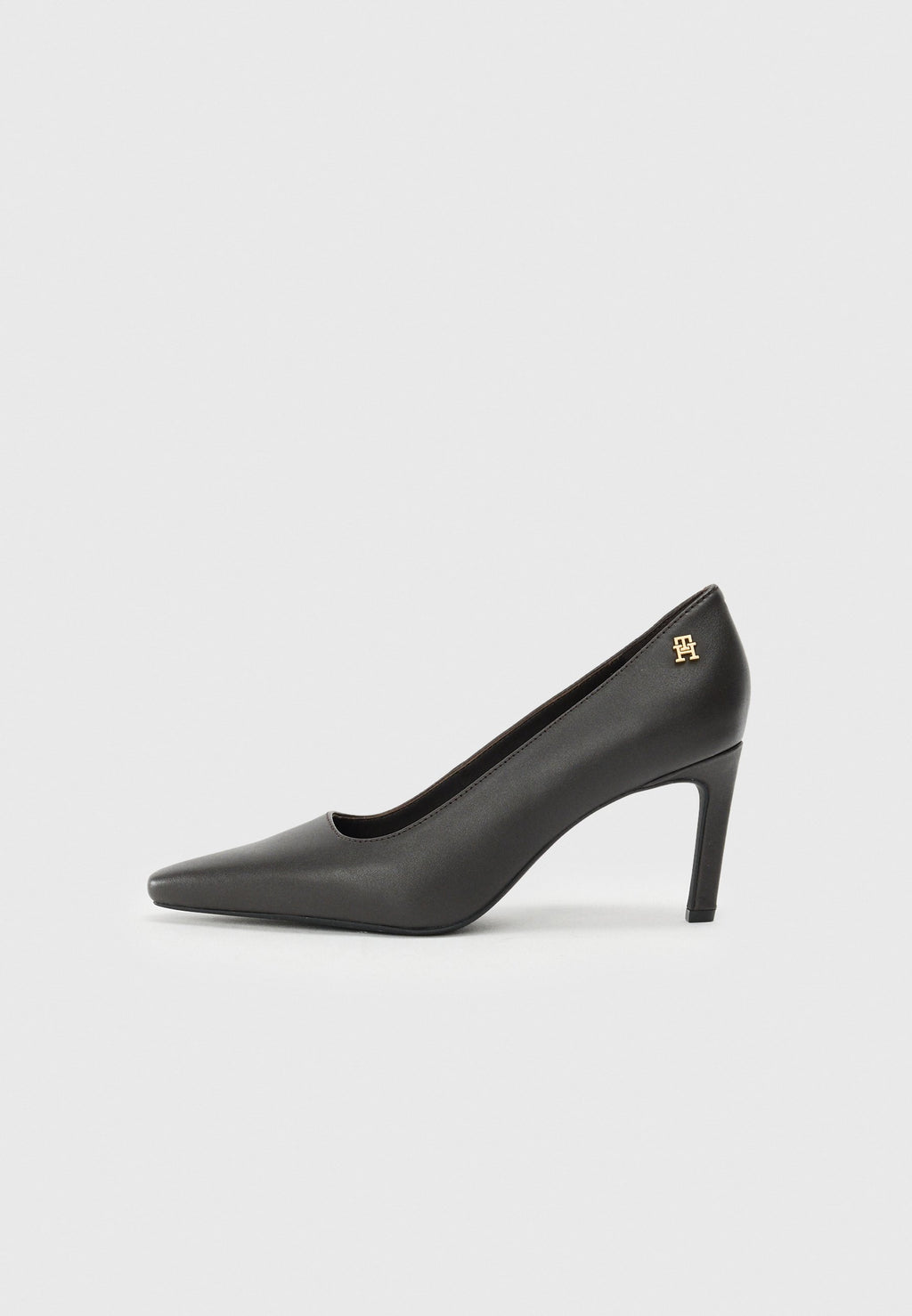 TH MONOGRAM PLAQUE LEATHER HIGH HEELS Media 1