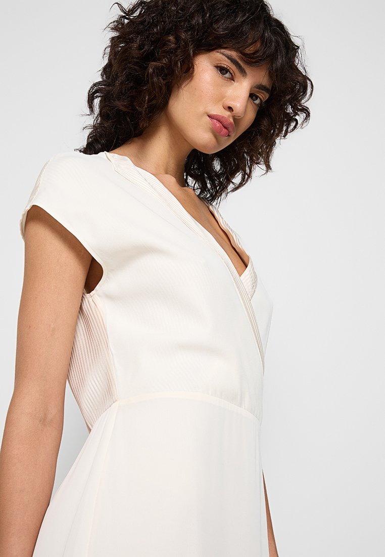Armani Exchange Freizeitkleid Media 4