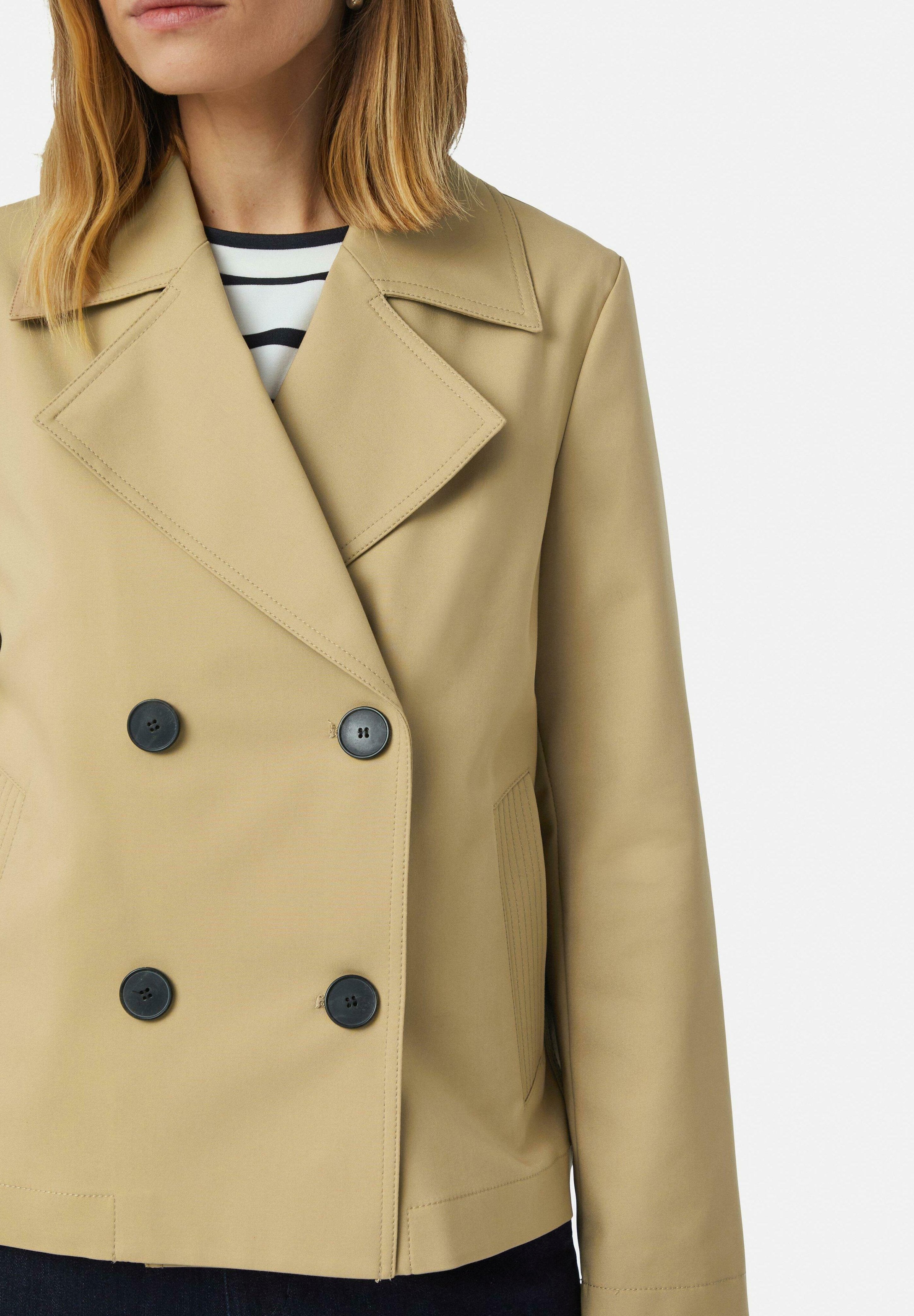 comma Leichte Jacke Media 4
