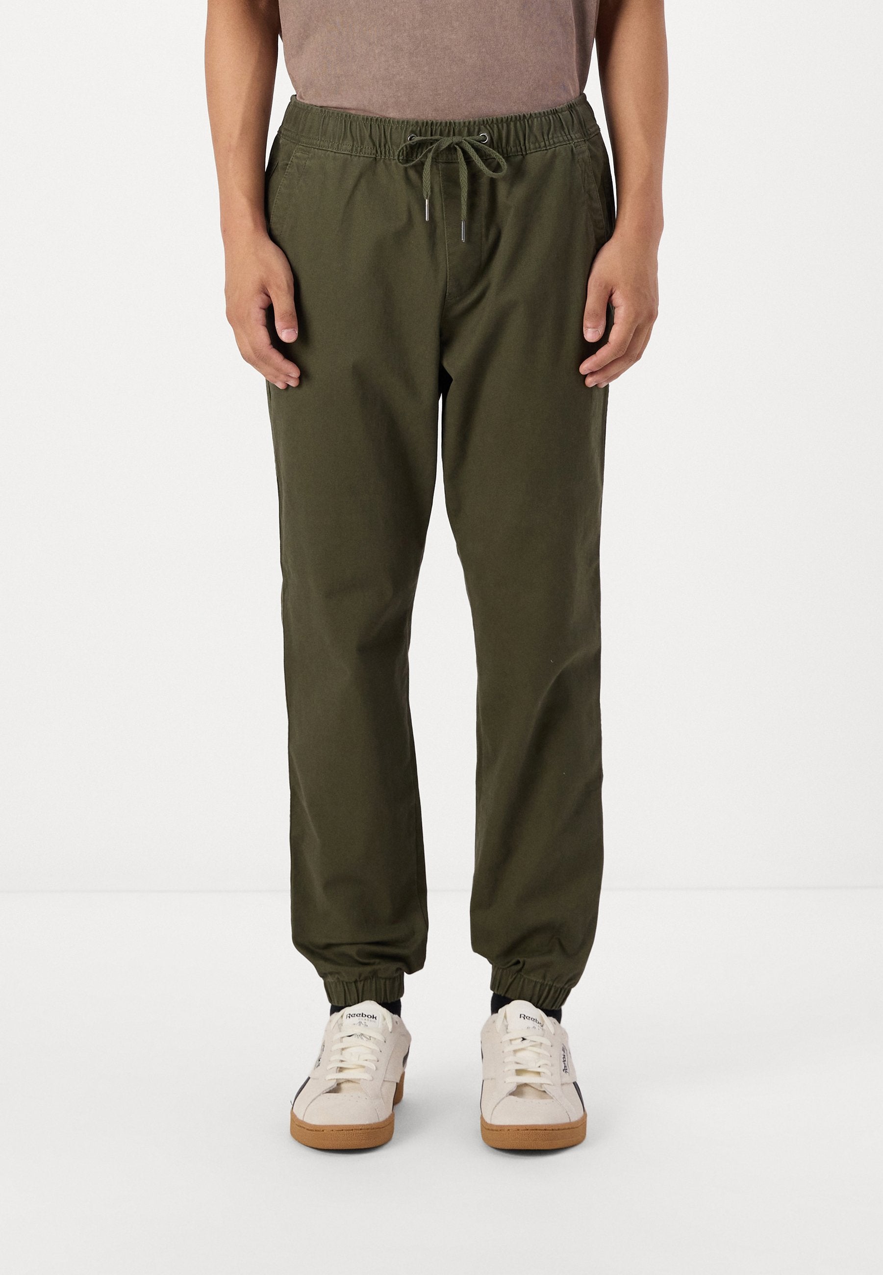 GAP ESSENTIAL