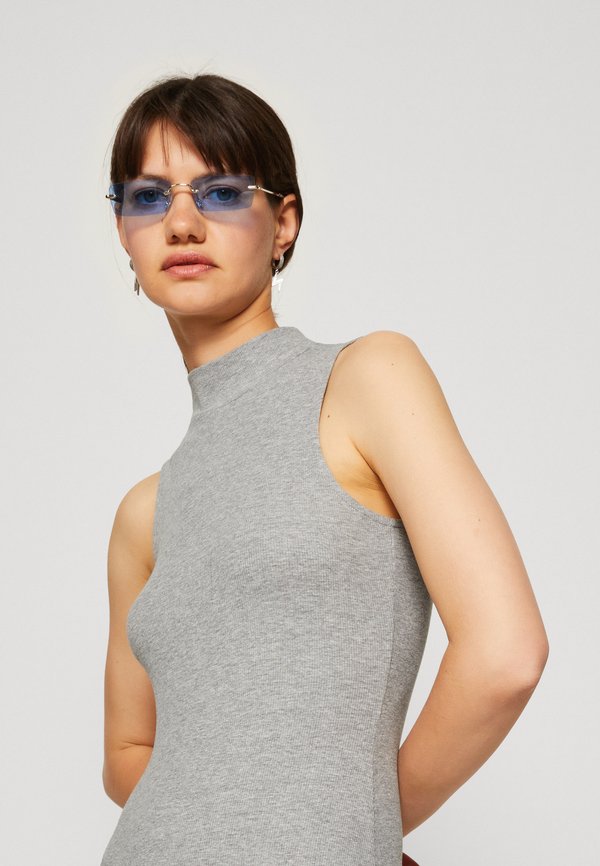 Even&Odd PERKIN NECK MIDI BODYCON DRESS
