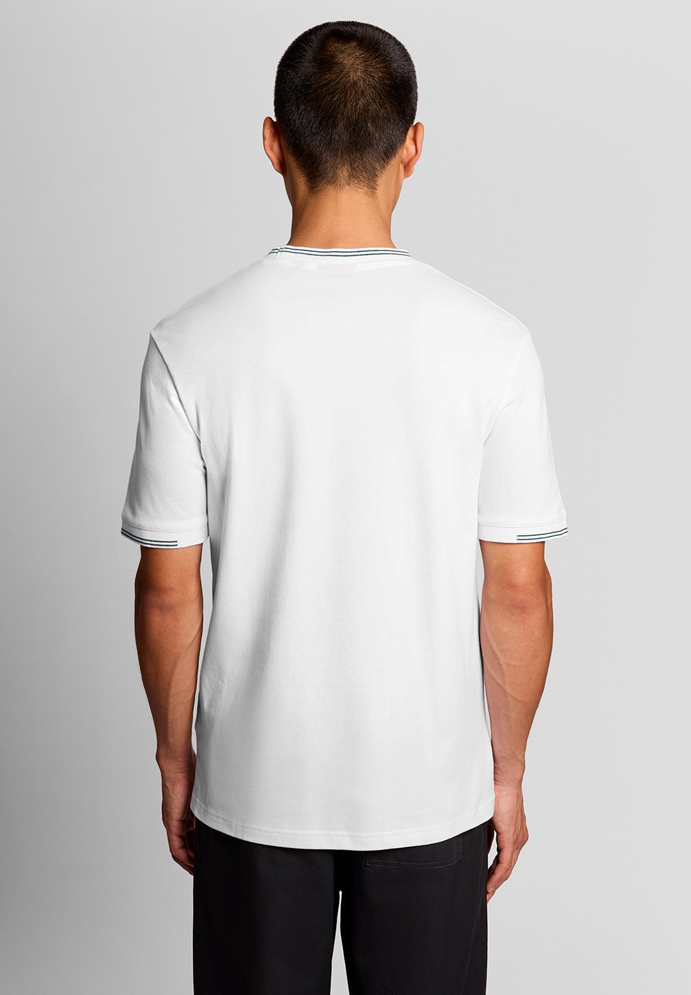 Lyle & Scott  FINE TIPPED