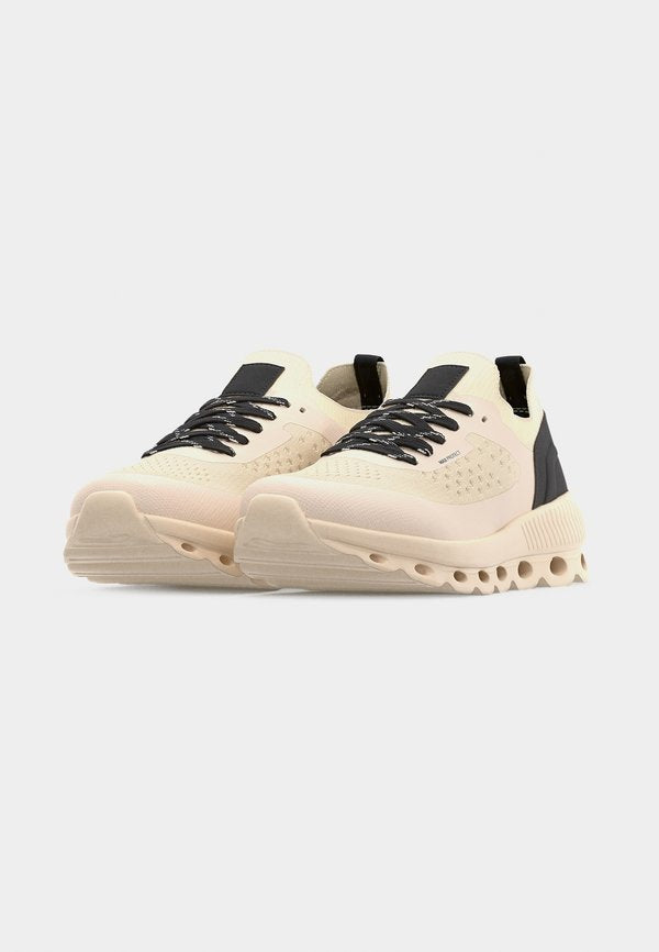 Pier One by Zalando