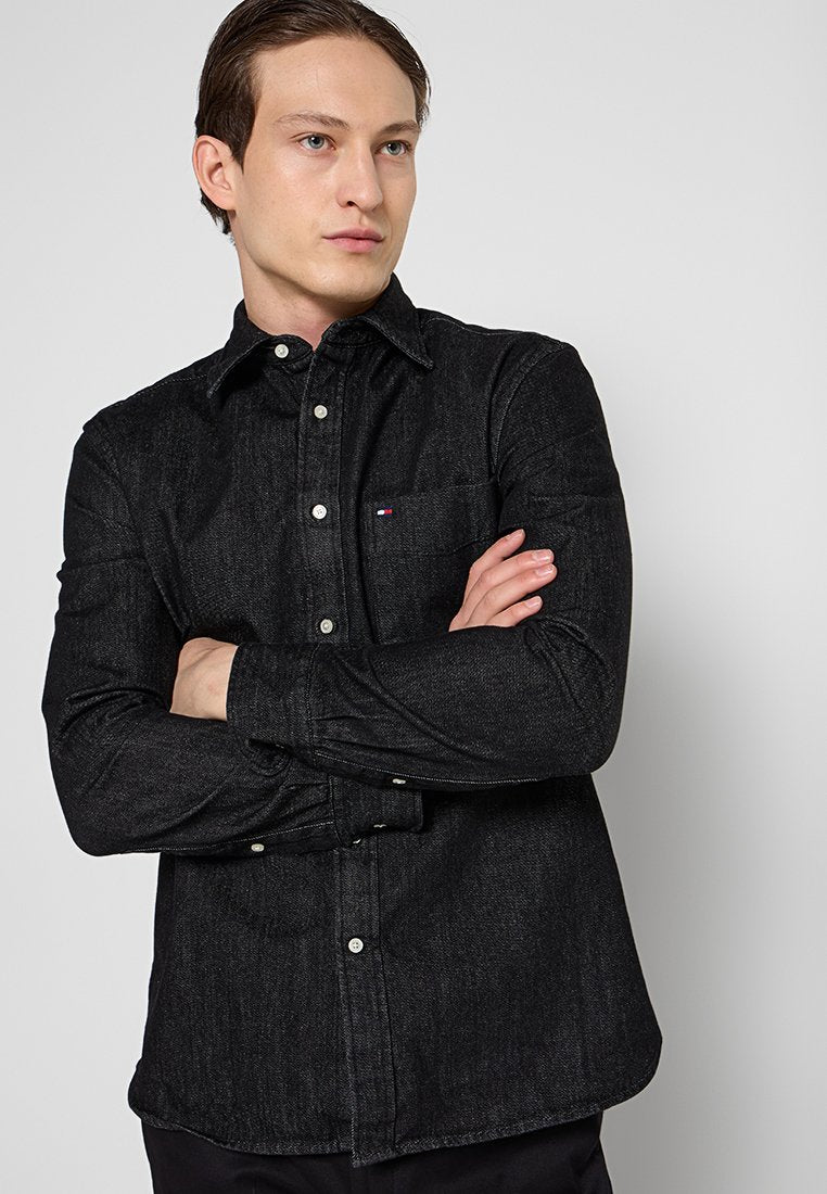 REGULAR FIT  Media 4