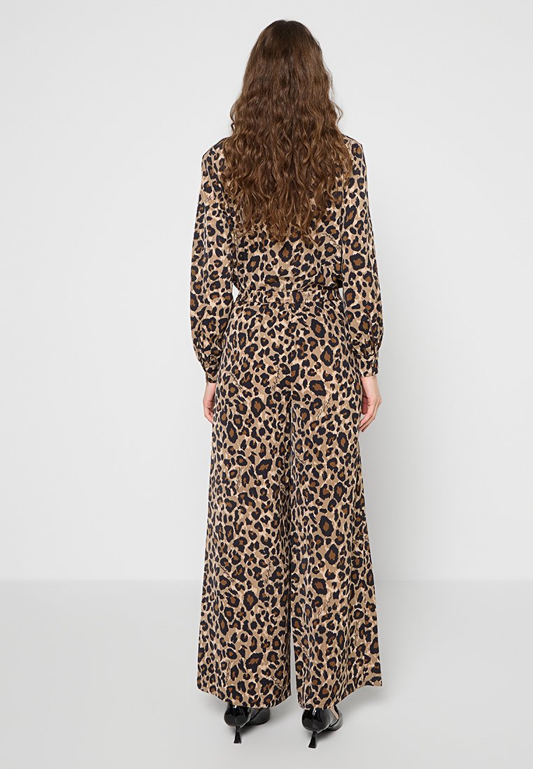 LEOPARD  Media 3