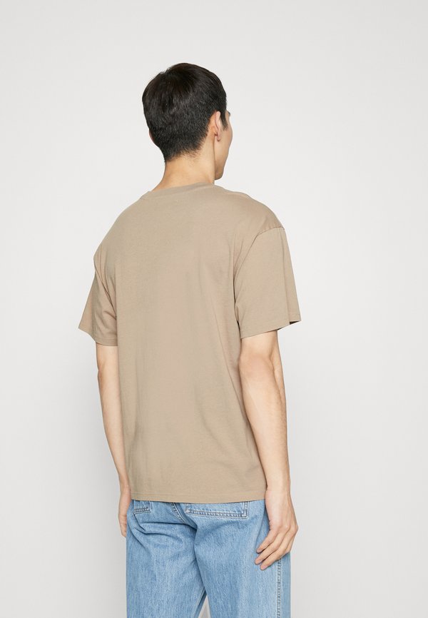 7 DAYS Active LOGO TEE UNISEX