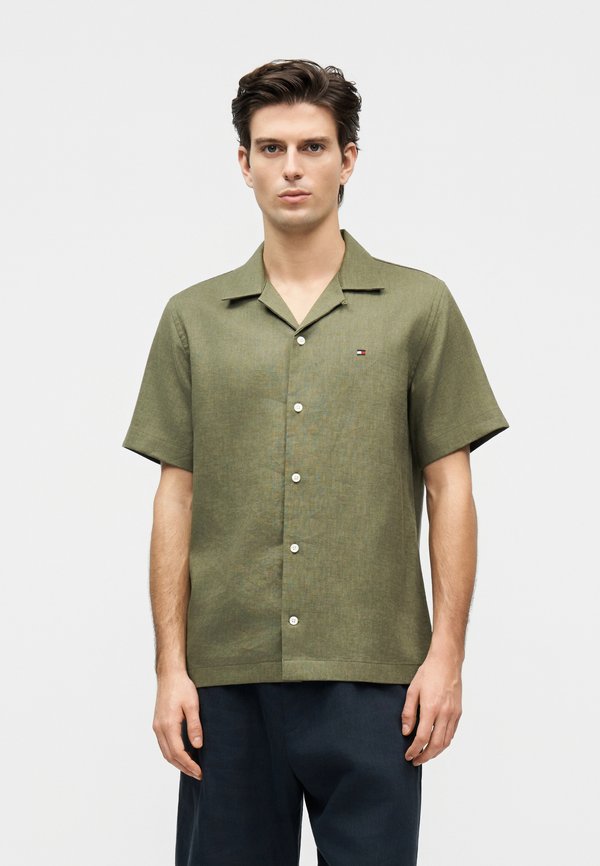 Tommy Hilfiger AMP