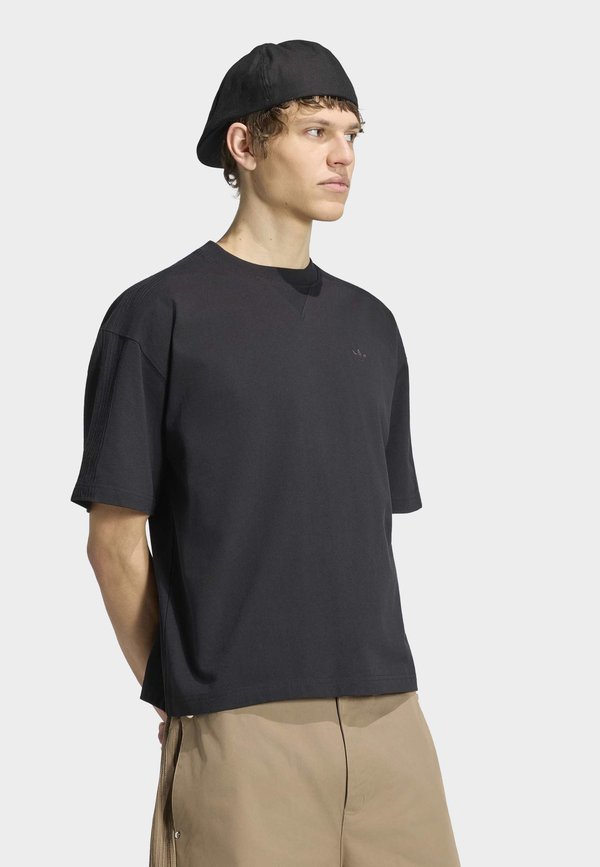 adidas Originals N5398 - Basic T-shirt - black-ks4103