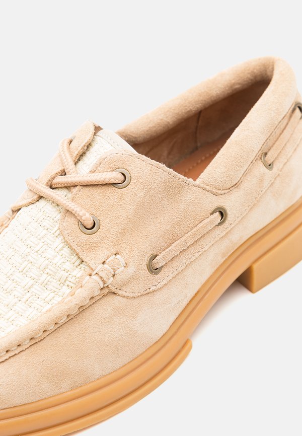 ALDO SEAEXPLORER PILLOW WALK FLEX