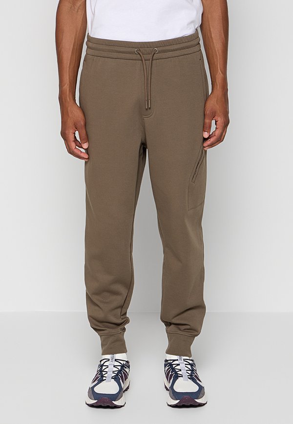 Armani Exchange