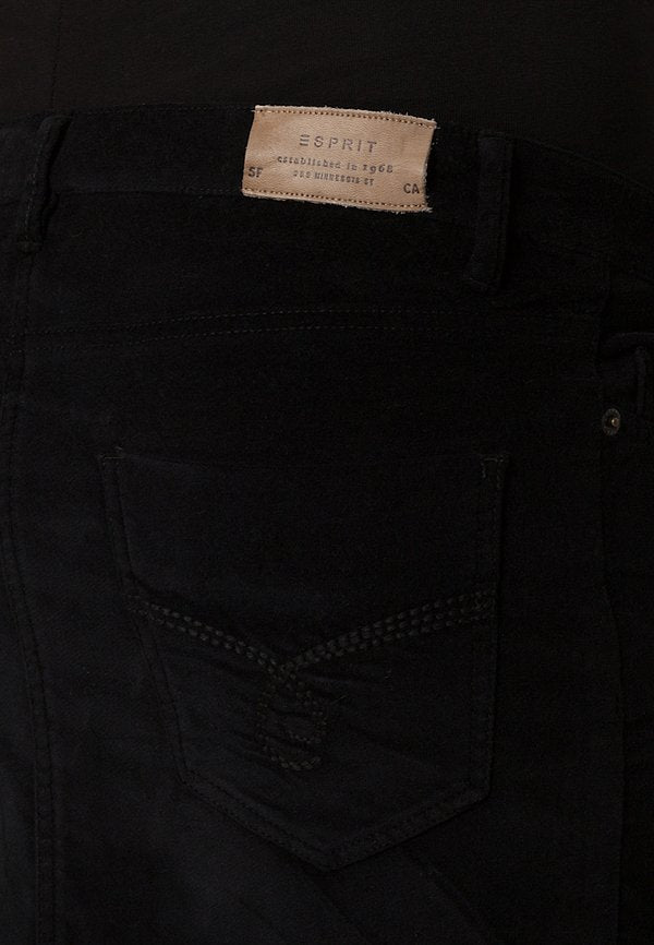 Esprit Maternity