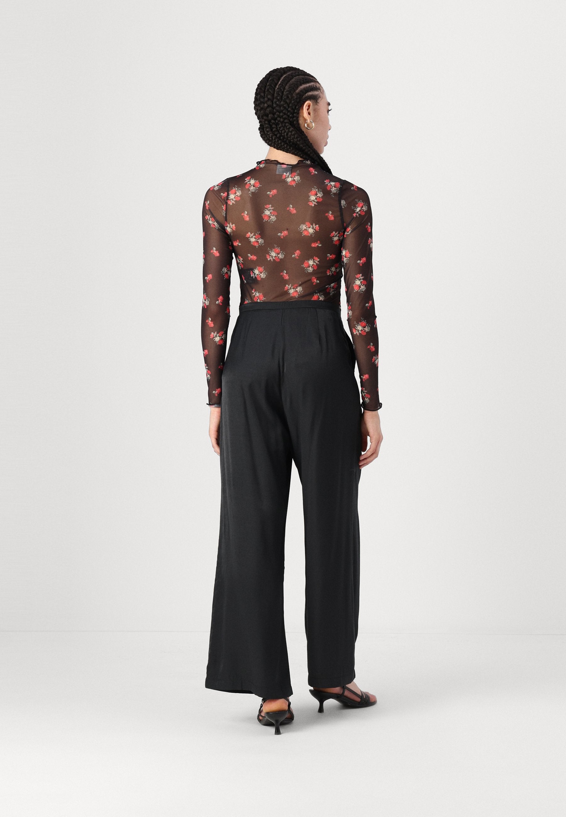 Gina Tricot FLUID TROUSERS