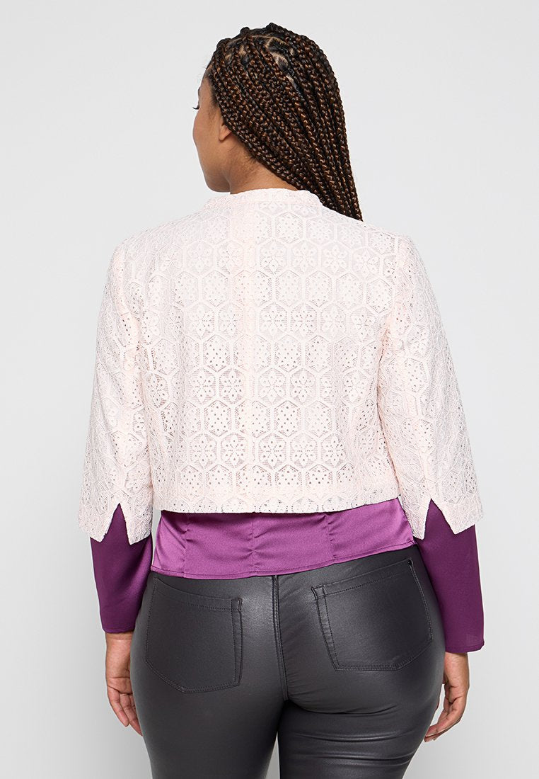 comma Leichte Jacke Media 2