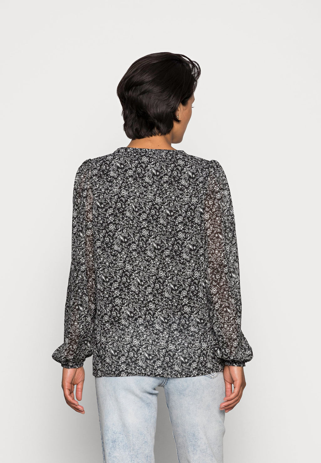 ONLY ONLSTAR V NECK